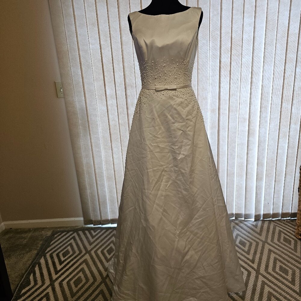 Mon Cheri White Beaded‎ Wedding Dress  6